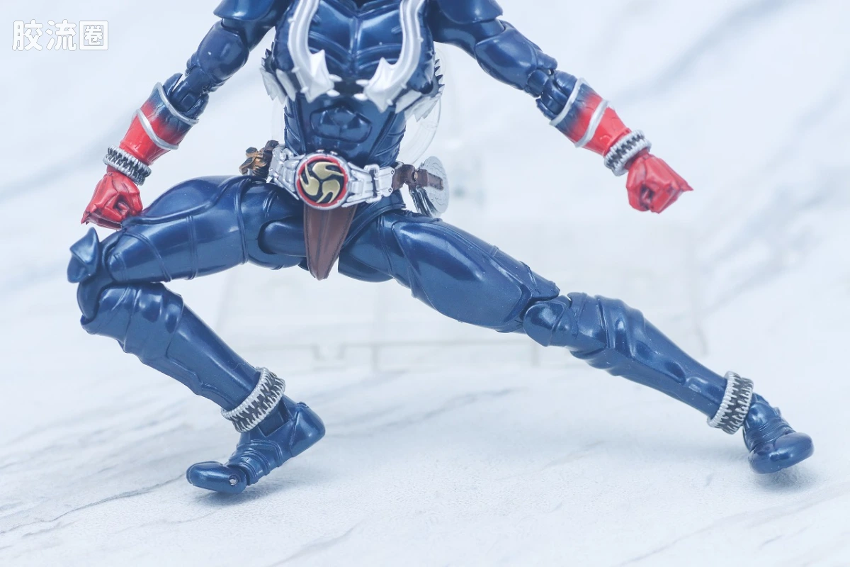 SHF 真骨雕假面骑士系列 假面骑士响鬼 20th Anniversary Ver. - 图片